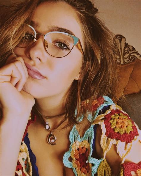 Haley lu Richardson (@haleyluhoo) • Instagram photos and videos